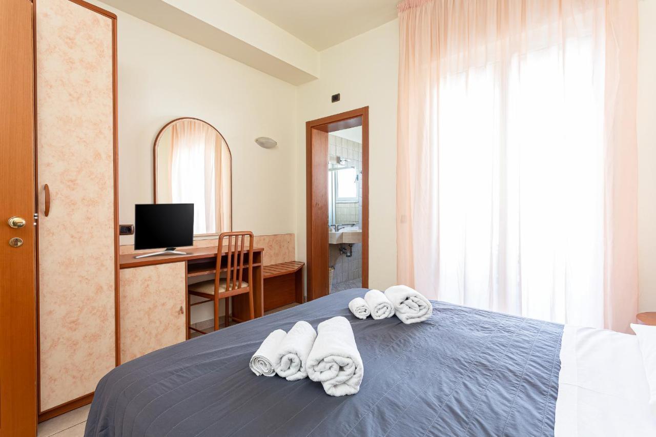 Hotel Villa Maria Cesenatico Eksteriør billede