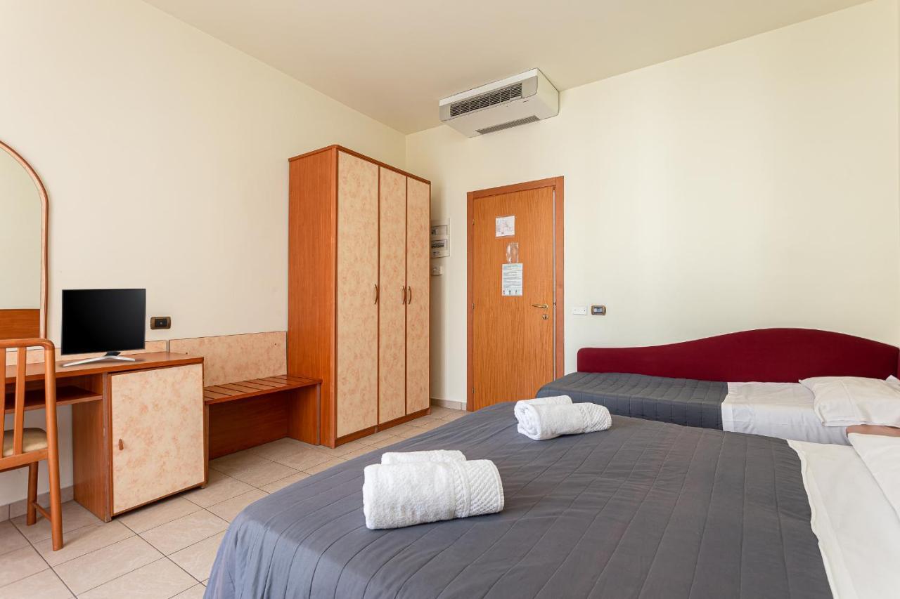 Hotel Villa Maria Cesenatico Eksteriør billede