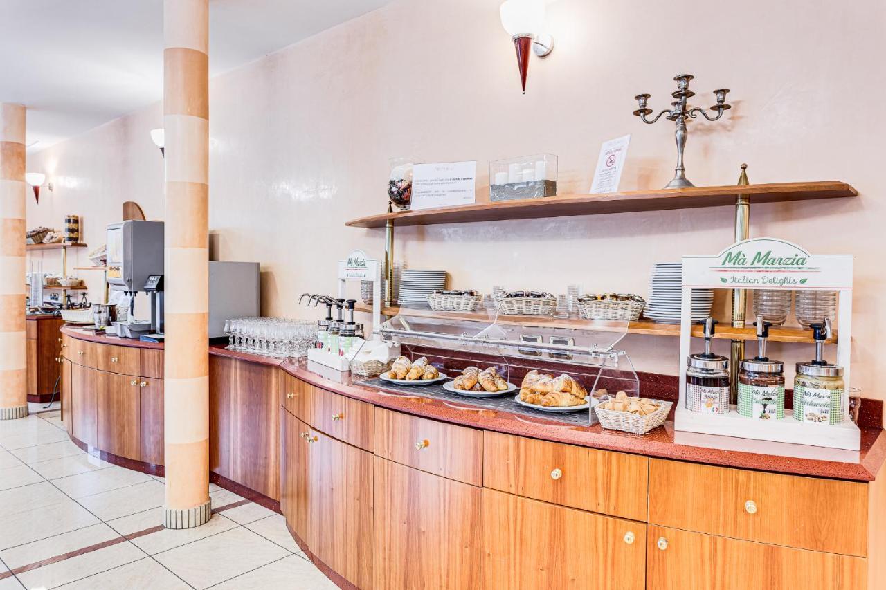Hotel Villa Maria Cesenatico Eksteriør billede