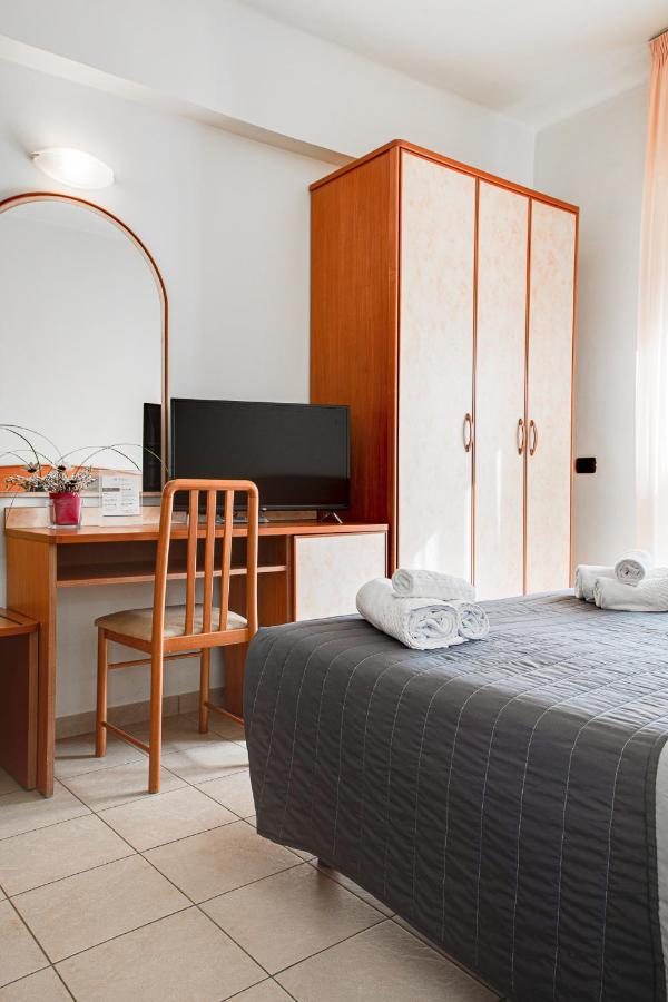 Hotel Villa Maria Cesenatico Eksteriør billede