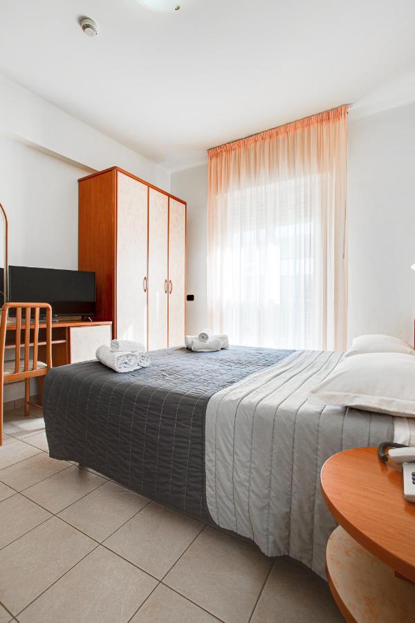 Hotel Villa Maria Cesenatico Eksteriør billede